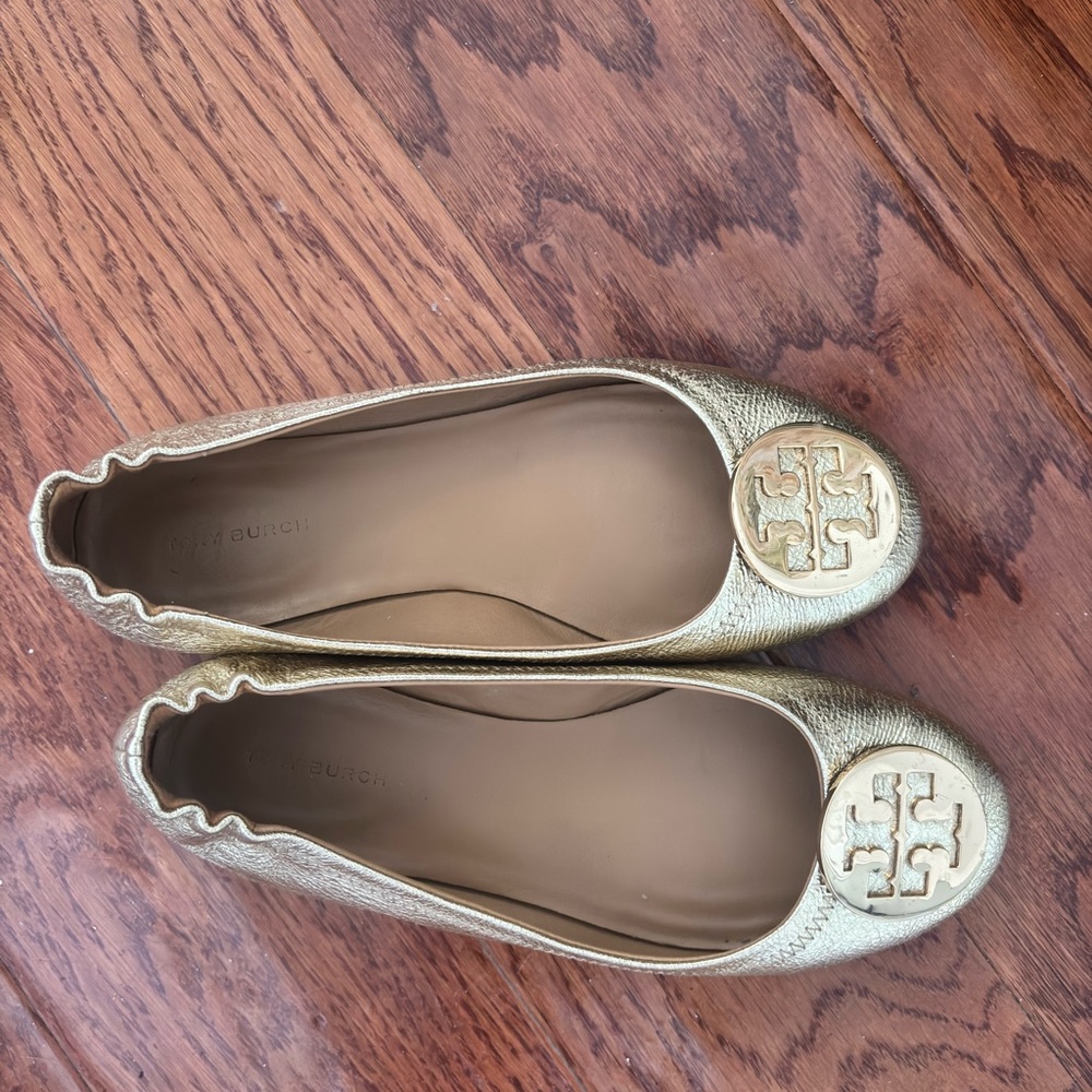 Tory Burch Metallic Gold Logo Elastic-Back Ballet Flats. Authentic!!!